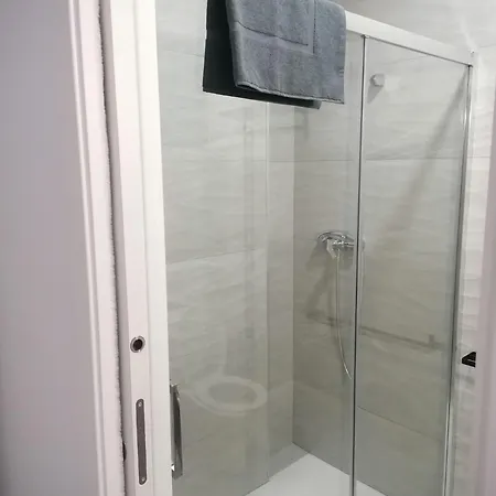 Apartment Sol 1 *